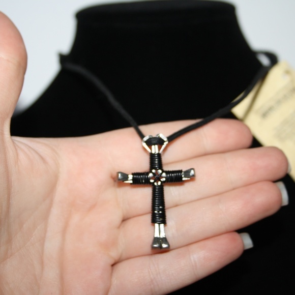 NWT The disciple's cross necklace - Picture 1 of 5